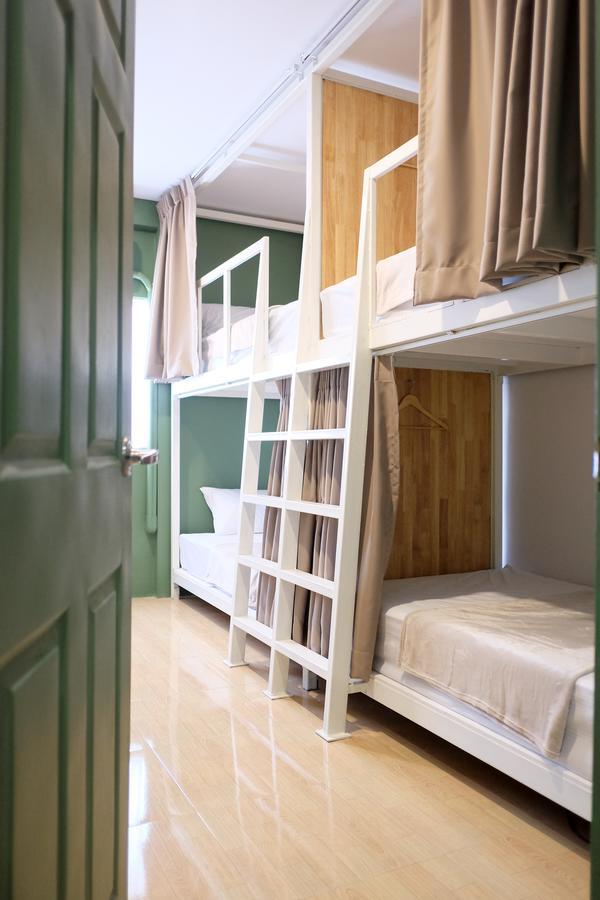 Baan Baan Hostel - Sha Plus Phuket Ngoại thất bức ảnh