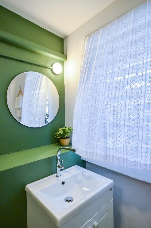 Baan Baan Hostel - Sha Plus Phuket Ngoại thất bức ảnh